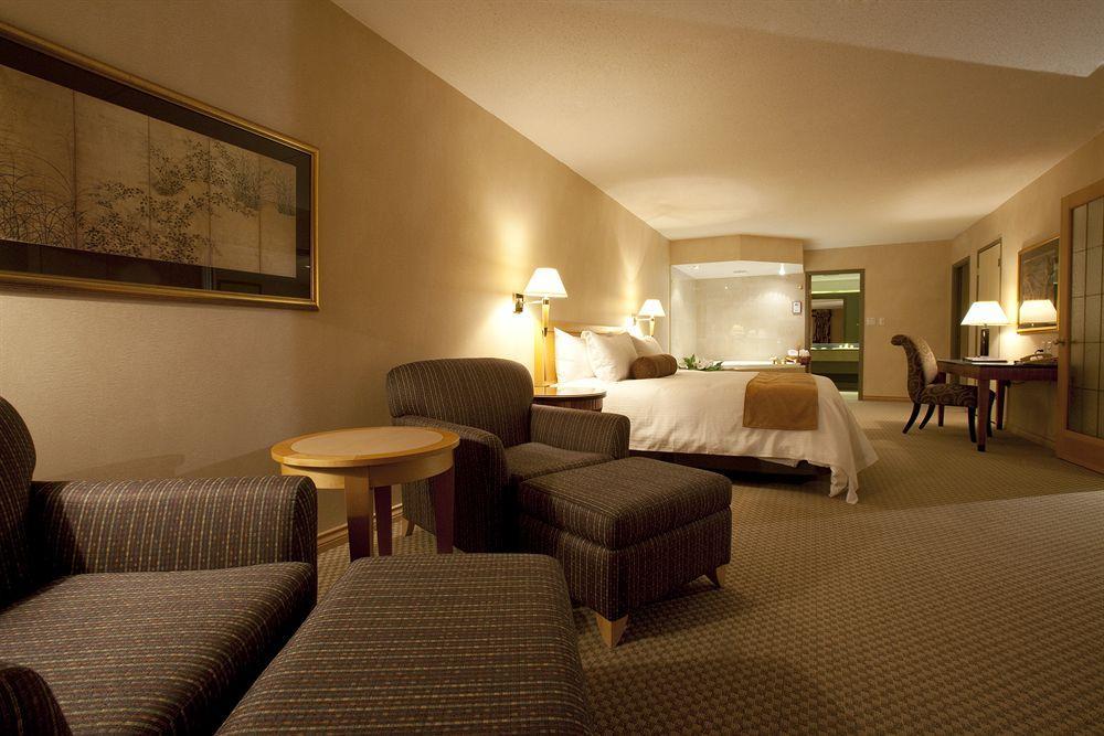Ramada Plaza By Wyndham George Hotel